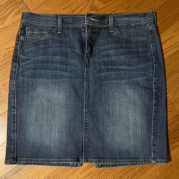 🛑Levi Jean Skirt🛑 - Picture 2 of 8